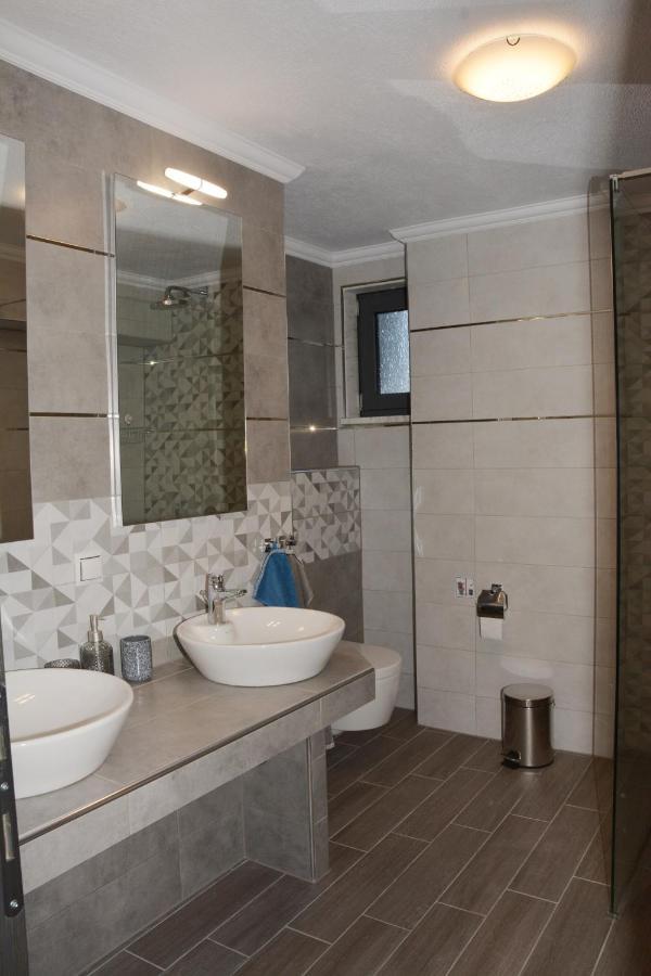 Pegasus Sea View Luxury Apartments Nea Vrasna Ngoại thất bức ảnh