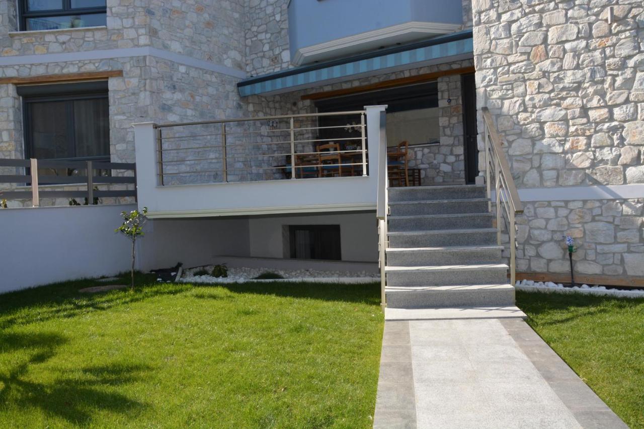 Pegasus Sea View Luxury Apartments Nea Vrasna Ngoại thất bức ảnh
